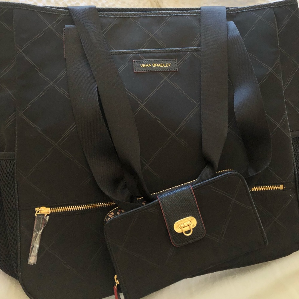 BRAND NEW Vera Bradley purse/wallet duo!